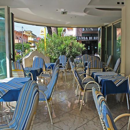 Hotel Royal Misano Adriatico Exteriör bild