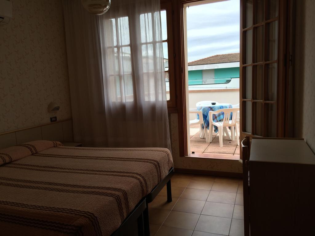 Hotel Royal Misano Adriatico Exteriör bild